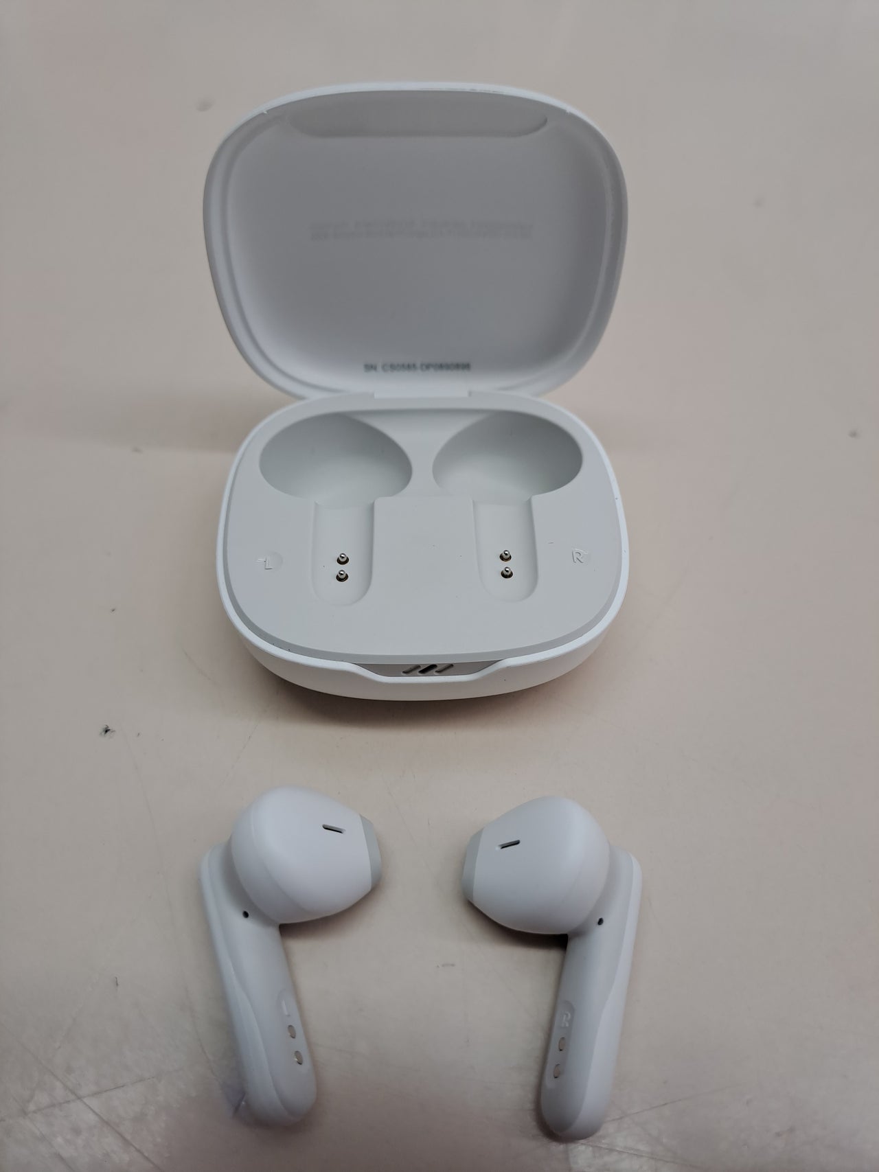 Auriculares JBL Wave Flex inalámbricos blancos
