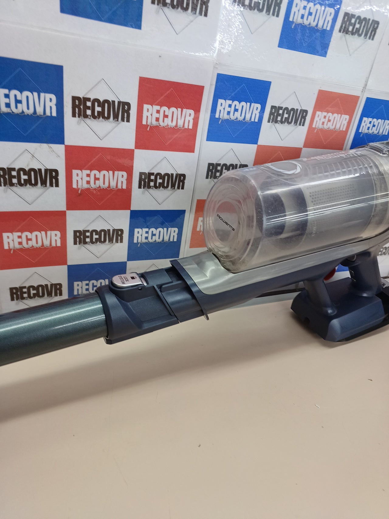 Aspiradora escoba sin cable 3 en 1 ligera con gatillo Boost – Rowenta
