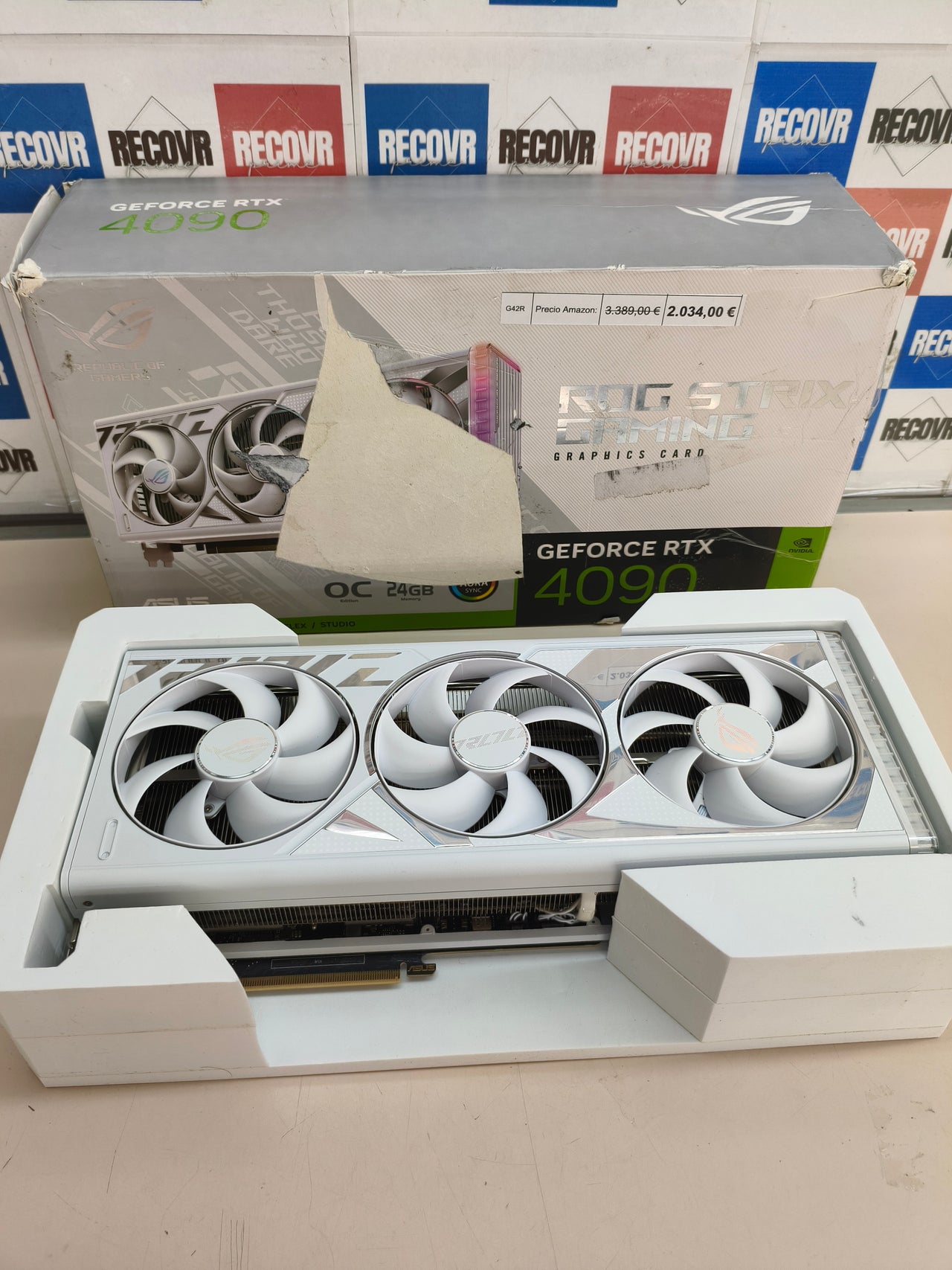 ASUS ROG Strix RTX 4090 Blanco OC, 24 GB GDDR6X