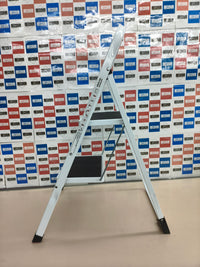 Escalera de tijera SONGMICS 2 peldaños plegable blanca carga 150 kg