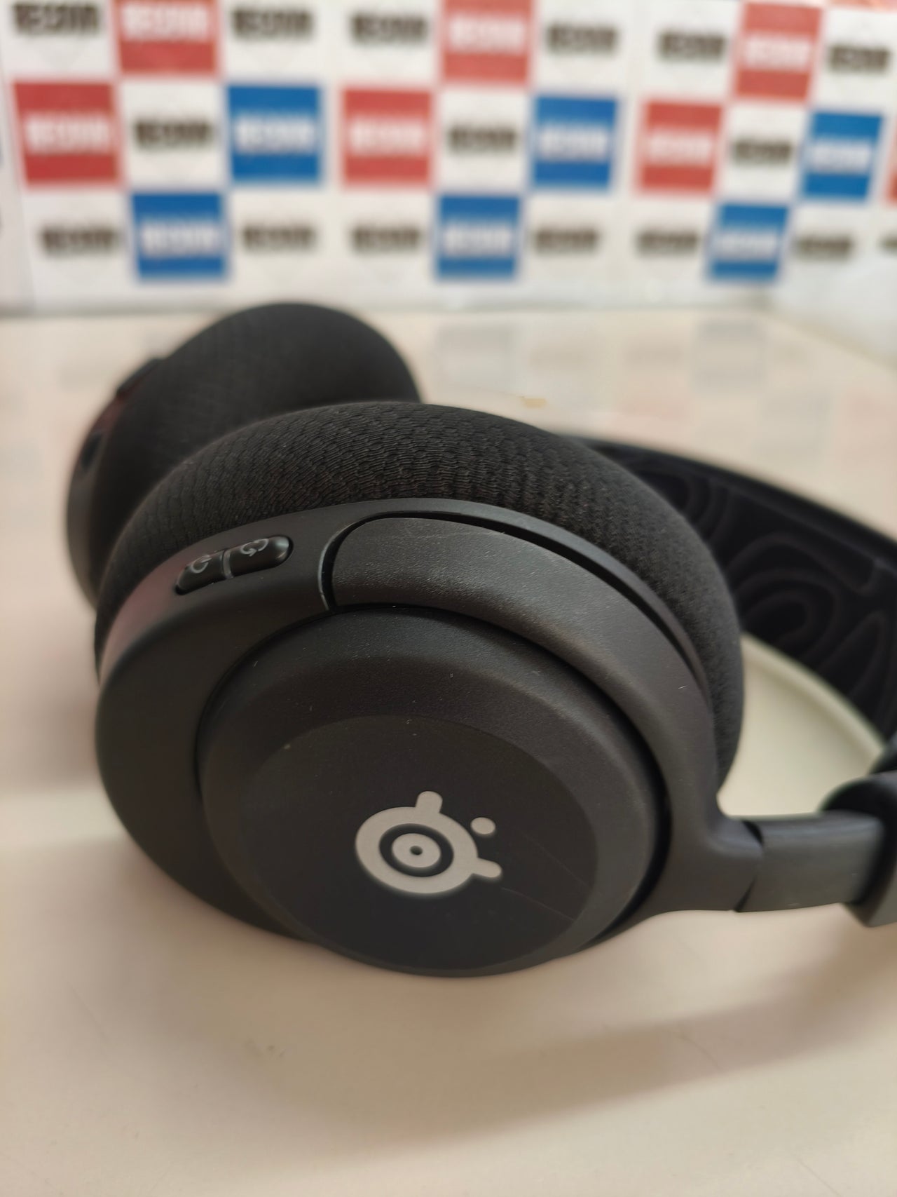 SteelSeries Arctis Nova 5, auriculares gaming, 60 h, 2,4 GHz/Bluetooth