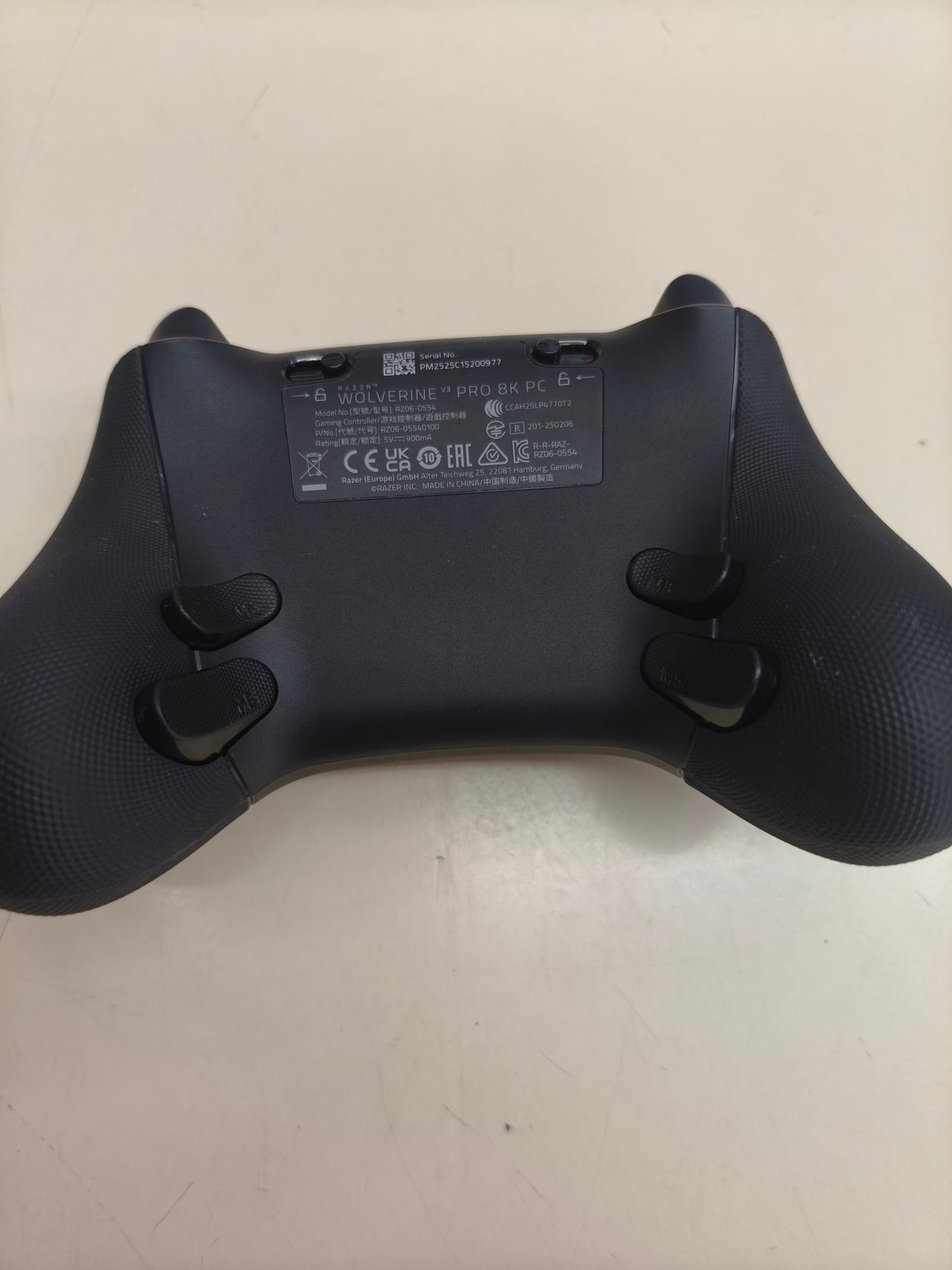 Mando inalámbrico Razer Wolverine V3 Pro 8K para PC negro