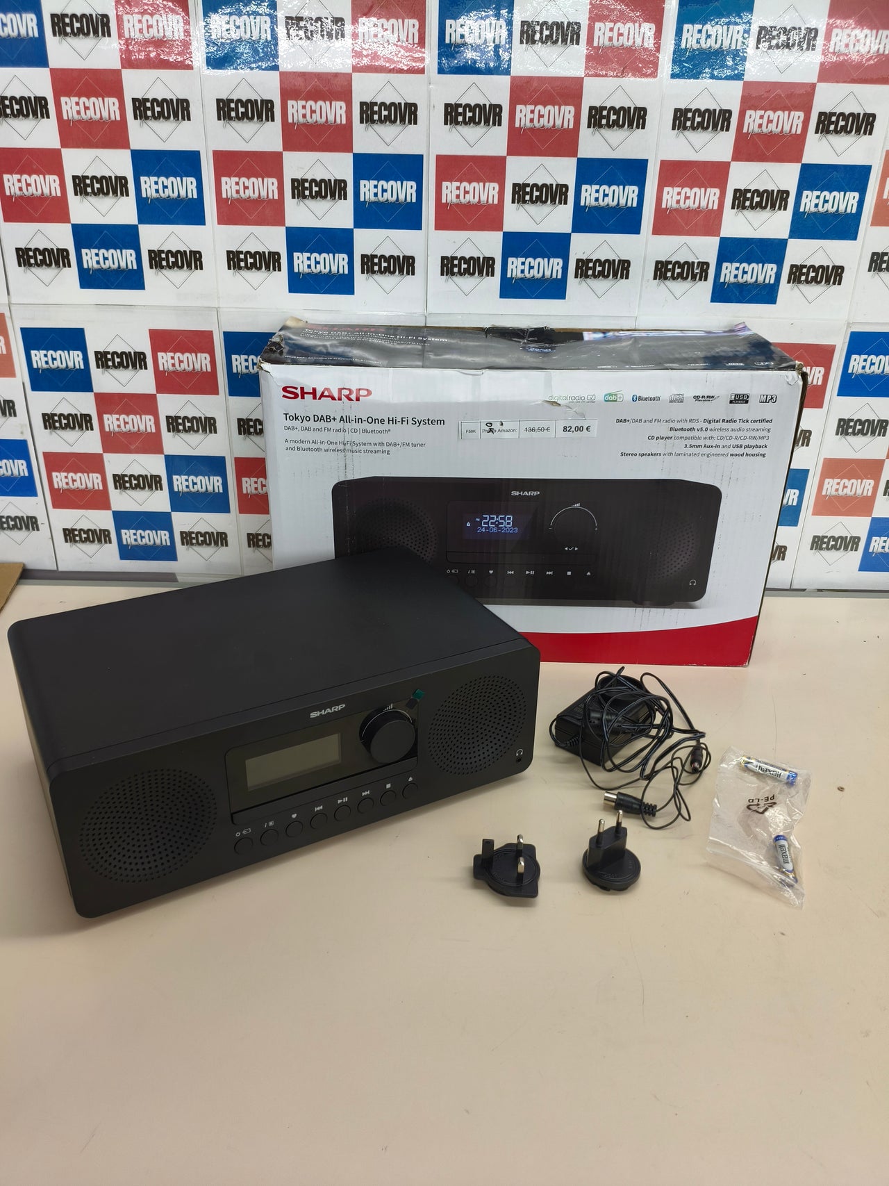 Sistema de sonido Sharp Tokyo con DAB+, Bluetooth y CD 60W negro