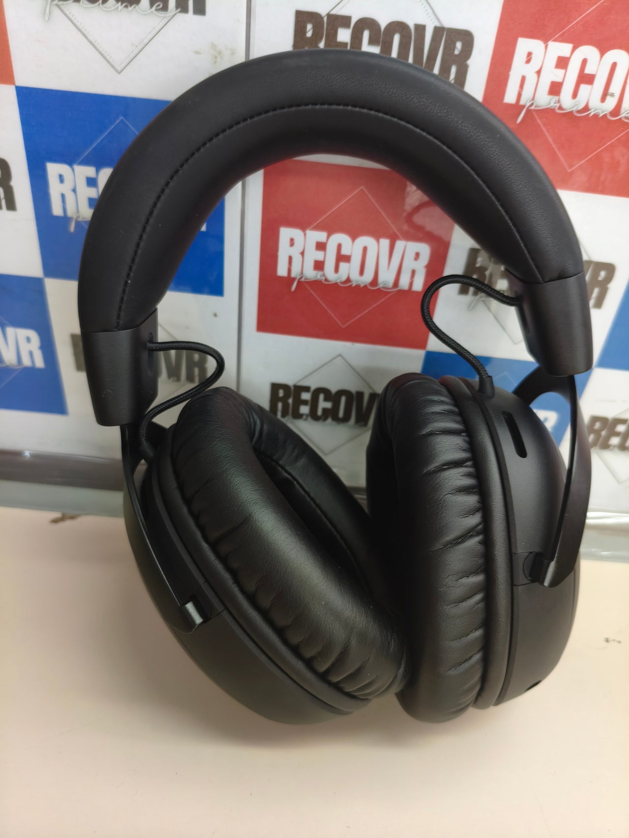 Auriculares gaming inalámbricos HyperX Cloud III S