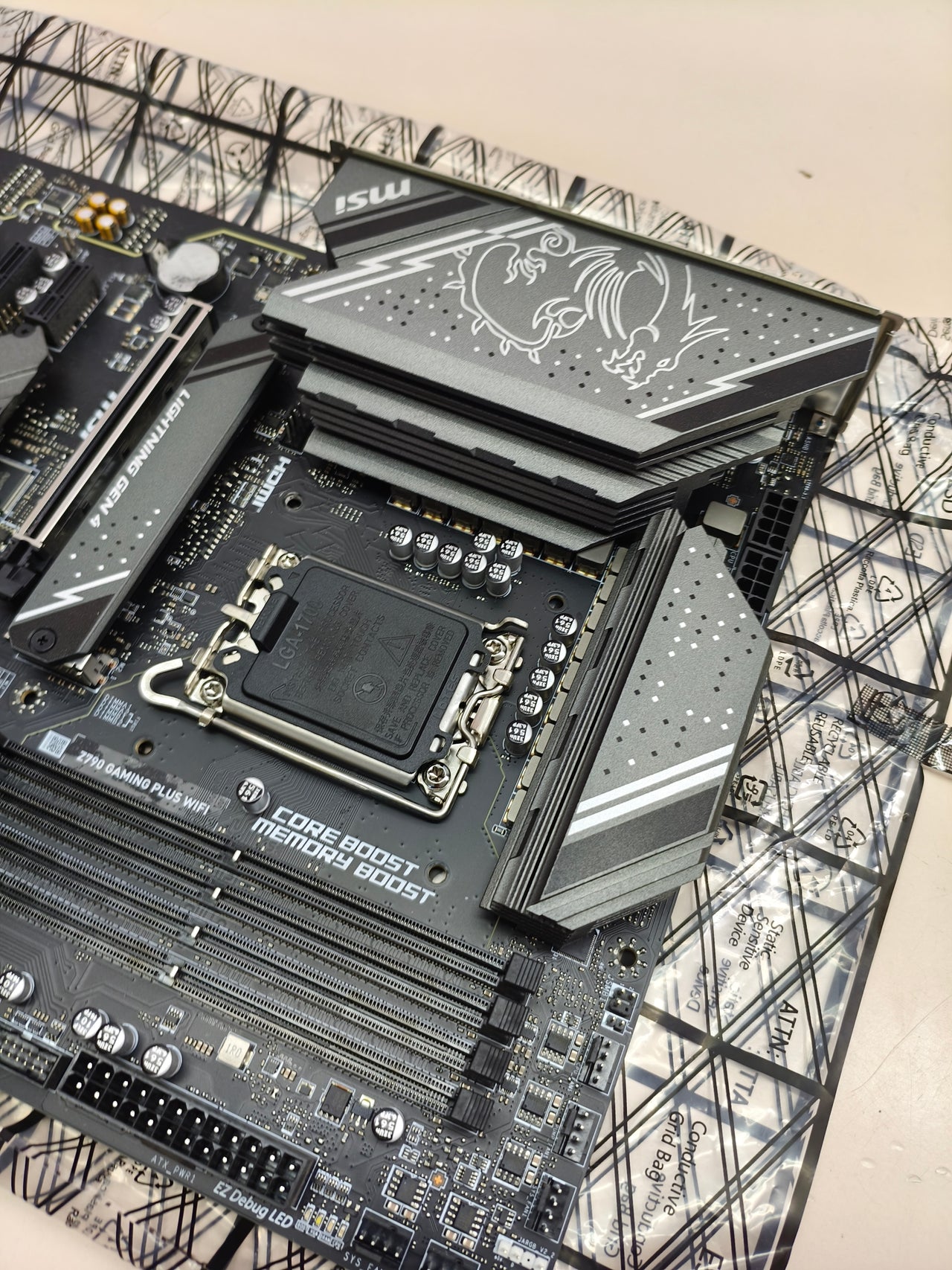 Placa base MSI Z790 Gaming Plus WiFi ATX