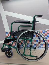 Mobiclinic®, Silla de ruedas, Autopropulsable, Plegable, Alcazaba, Asiento 46 cm, Sistema subebordillos, Reposabrazos acolchados, Reposapiés abatibles, Antipinchazos