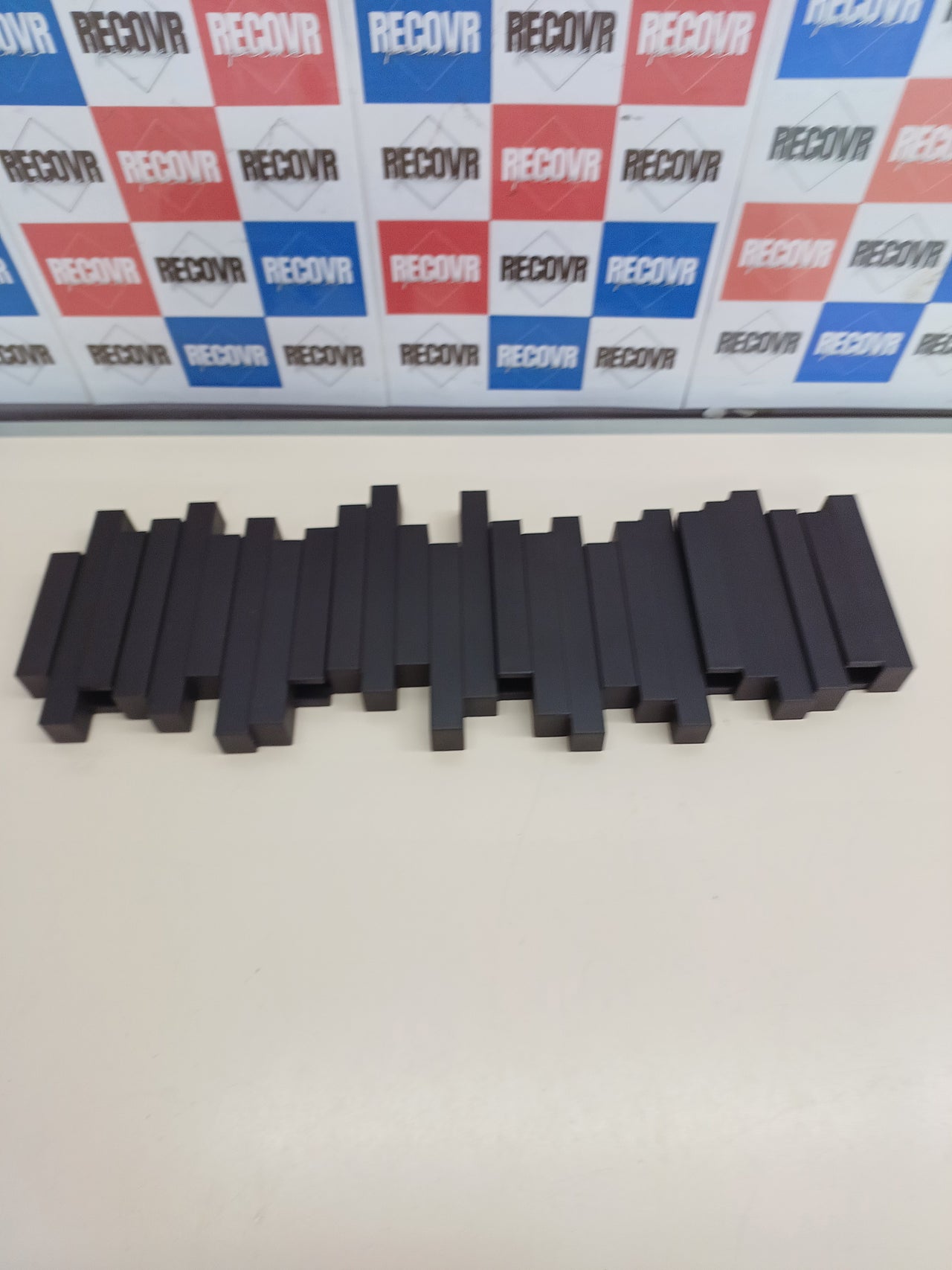 Perchero pared 5 ganchos móviles Umbra Espresso