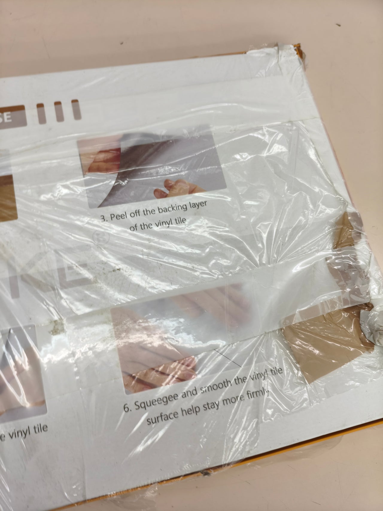 Suelo vinílico autoadhesivo efecto mármol beige VEELIKE 60x30 cm 12 piezas