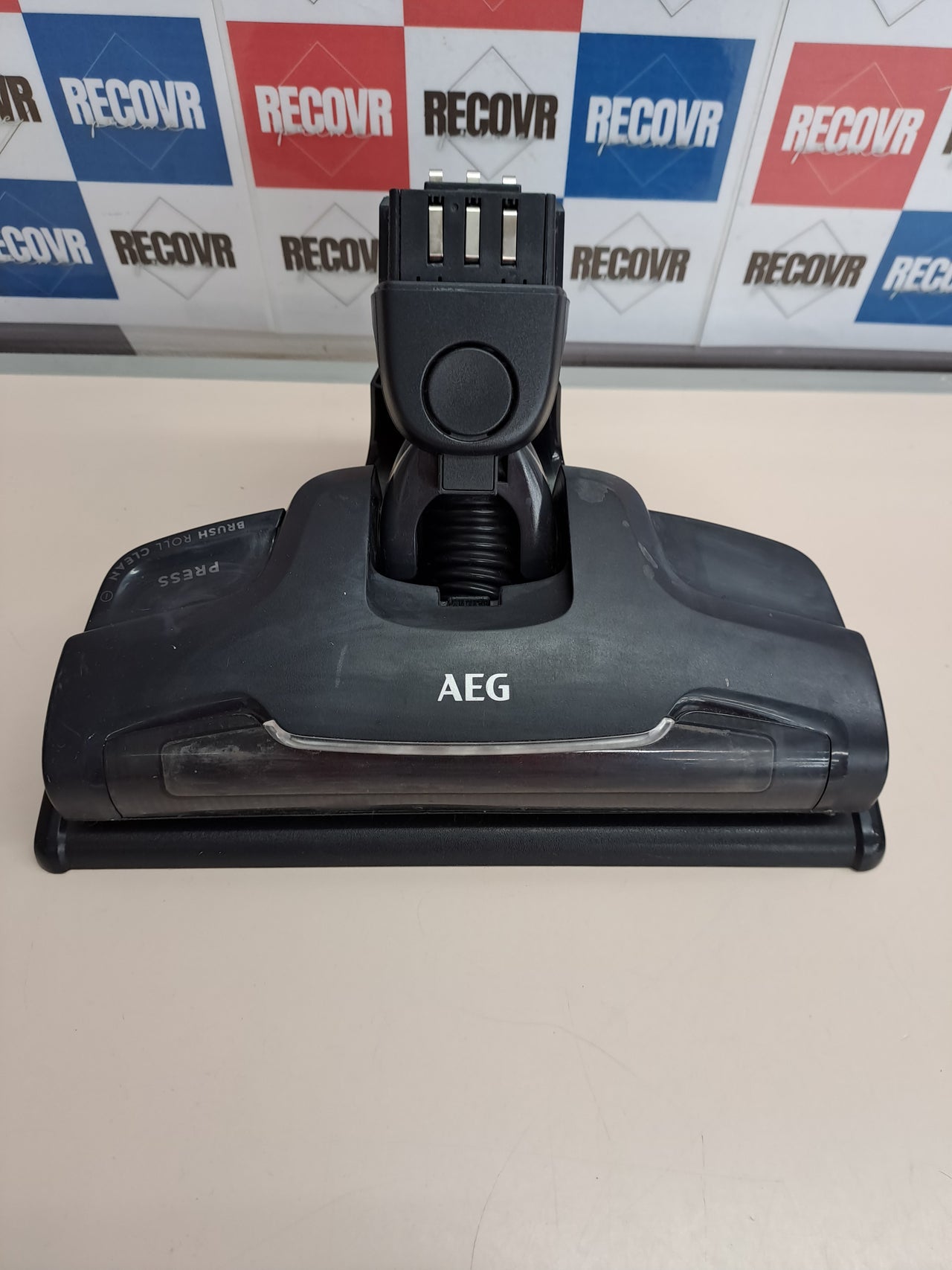 Aspiradora sin cable 21,6V 50min AEG QX7