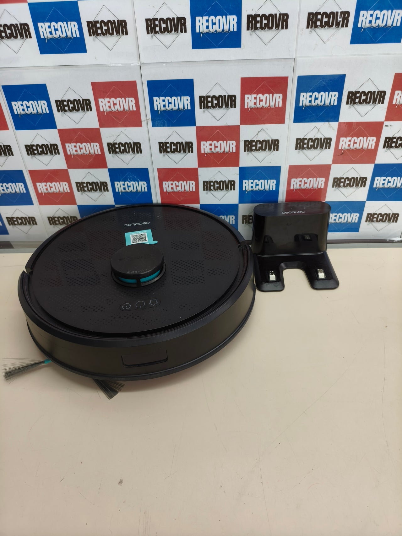 Cecotec Conga M50 5000 Pa con navegación láser y batería 3200 mAh