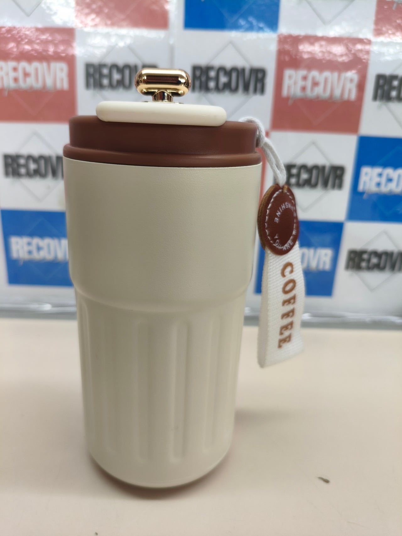 Taza térmica de acero inoxidable 410 ml con pantalla