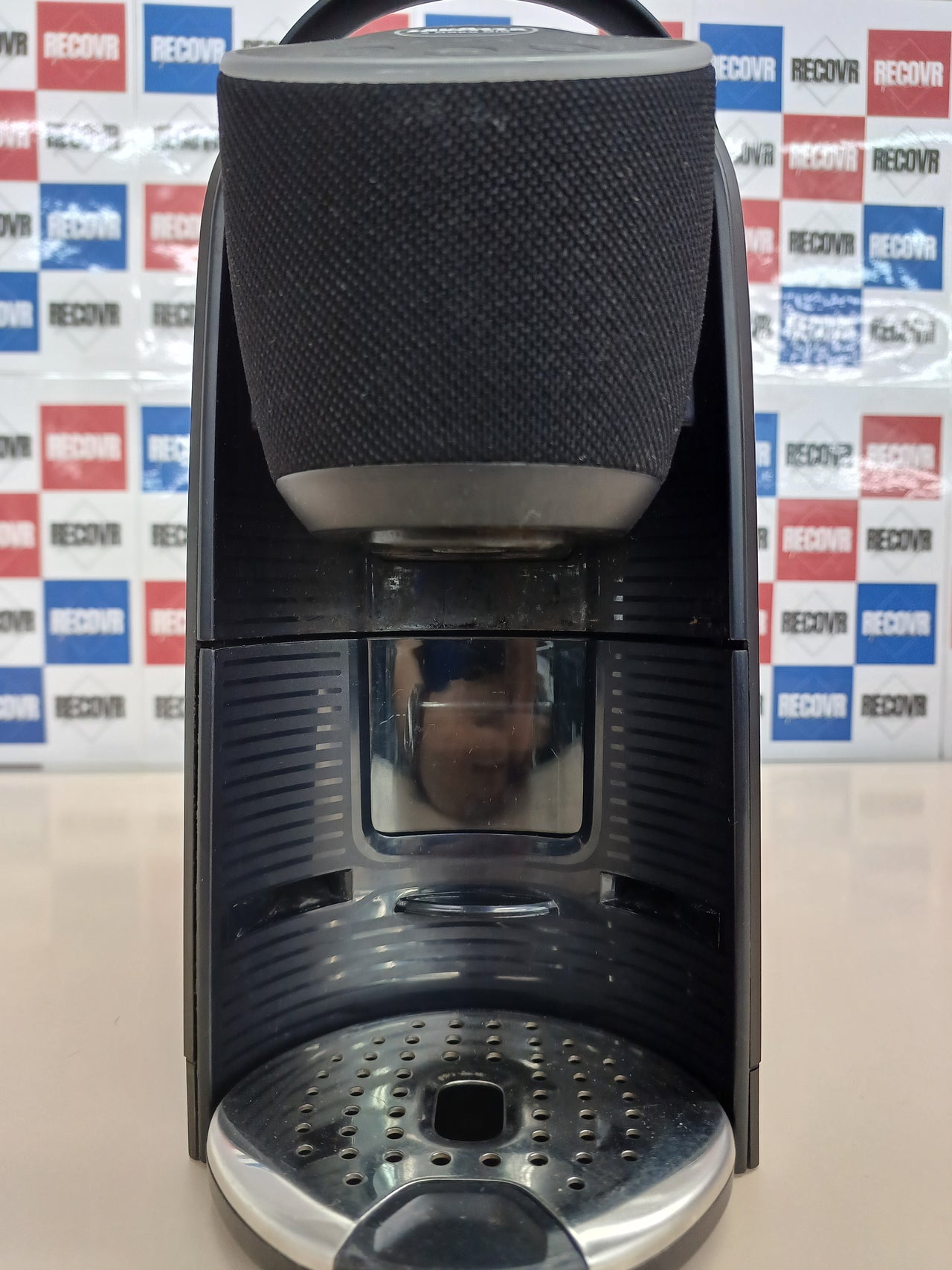 Cafetera 1500W 220-240 V, 50/60 Hz, Lavazza