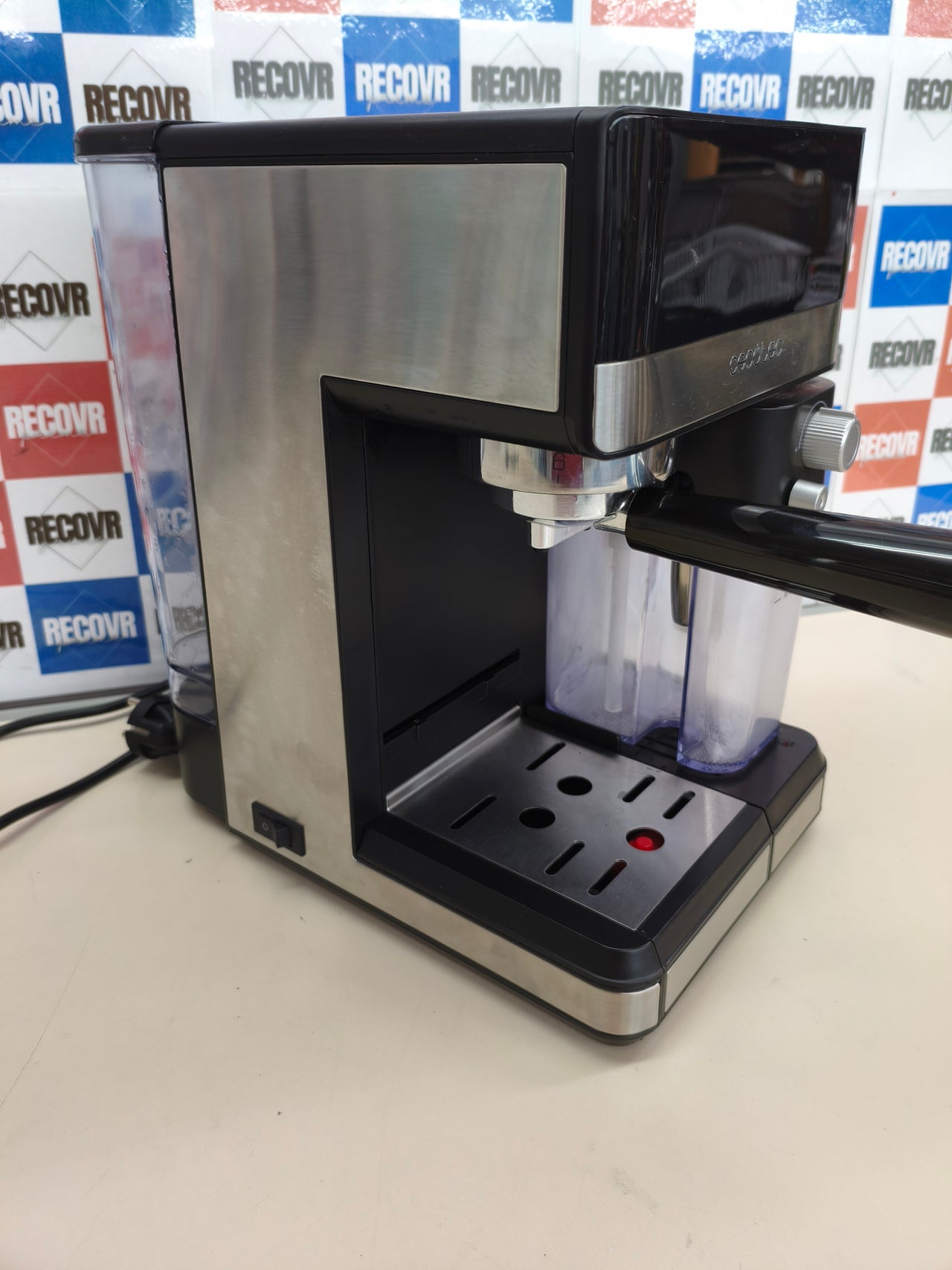 Cafetera espresso Cecotec Power Espresso 20 Touch & Cream