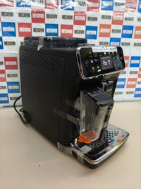 Cafetera superautomática Philips Serie 5400 LatteGo 12 cafés negra