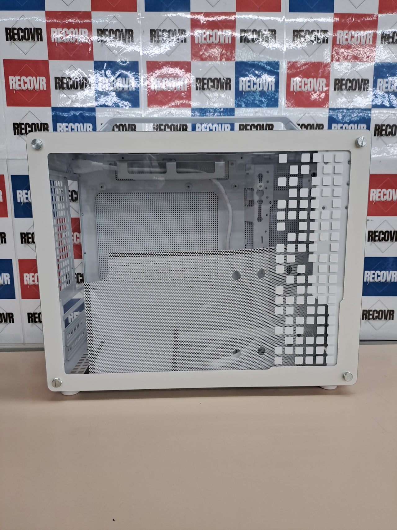 Caja de PC mATX con asa – Jonsplus