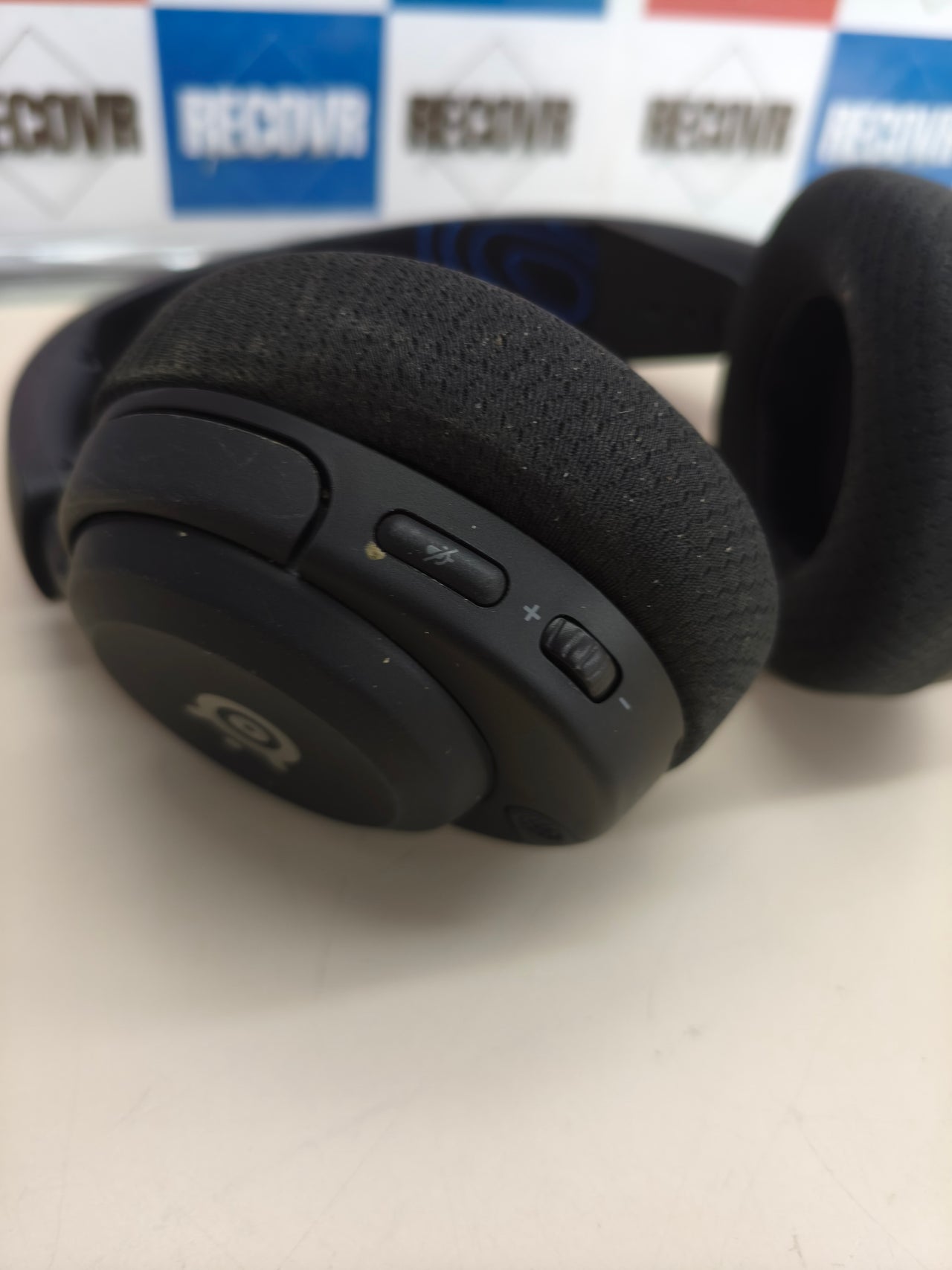 Auriculares SteelSeries Arctis Nova 5P Wireless