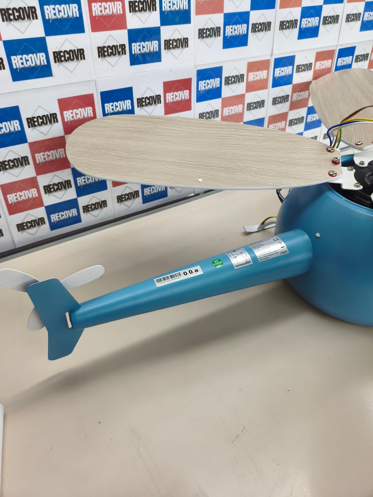 Ventilador de techo con luz Cecotec EnergySilence Aero 4600 Helicopter 39" motor DC 36W