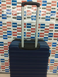 Maleta de viaje rígida de 68 cm.