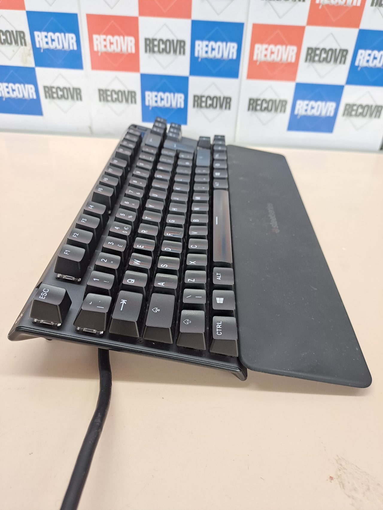 Teclado mecánico gaming SteelSeries Apex Pro TKL Gen 3