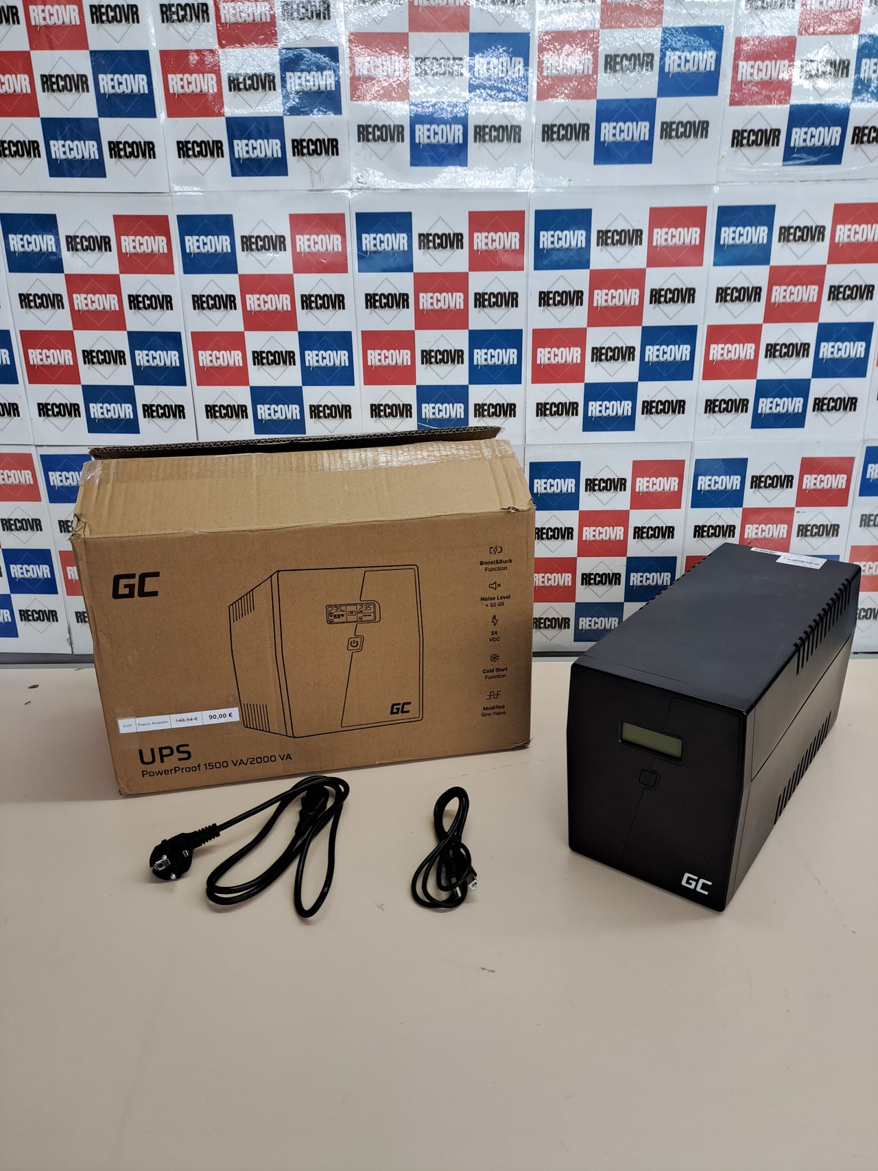 Sistema de alimentación ininterrumpida UPS 1200W