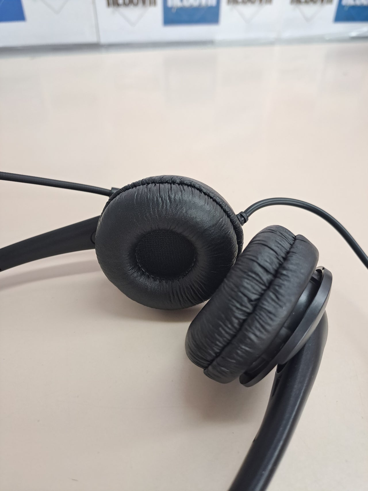 Cascos VOISTEK Negros