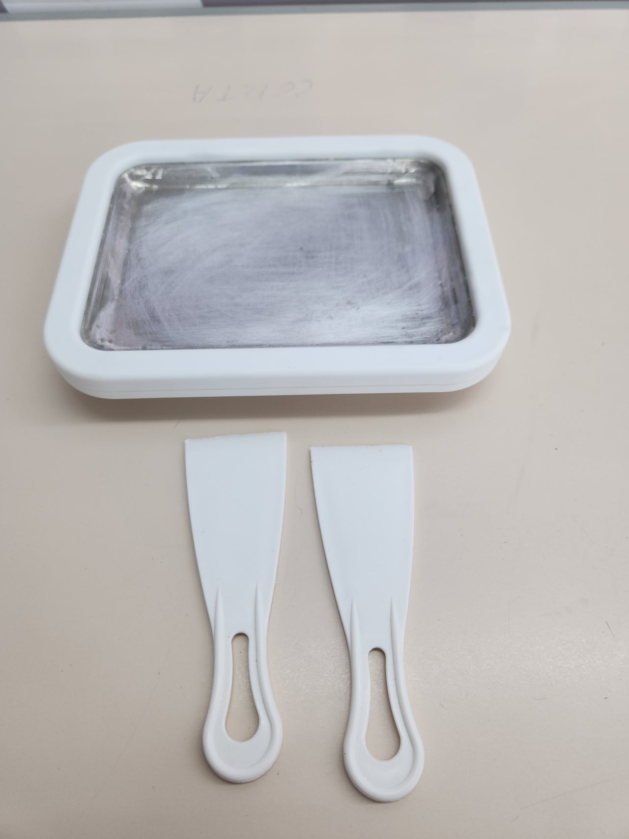 Plato para Hacer Rollos de Helado – Máquina Manual con 2 Espátulas para Sorbete, Yogur Helado y Gelato