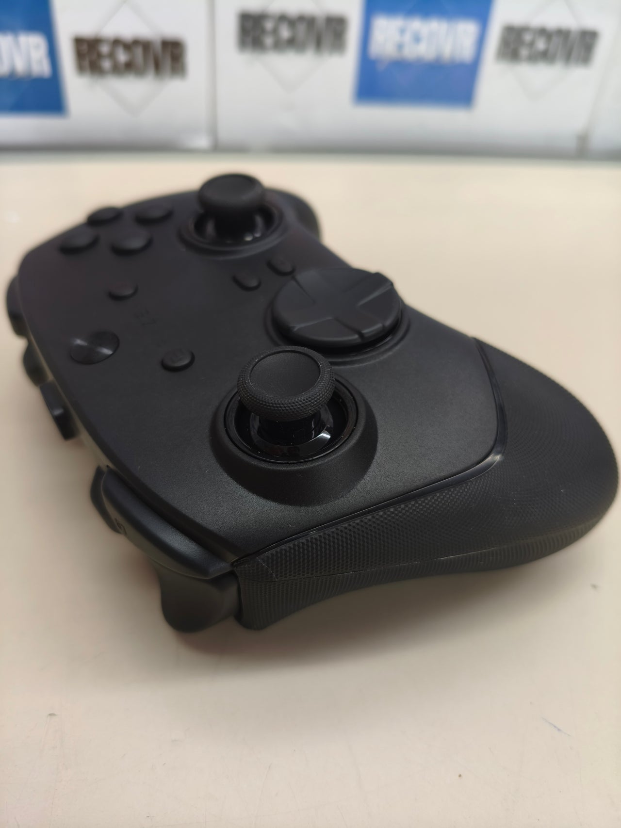 Mando inalámbrico Razer Wolverine V3 Pro 8K para PC negro