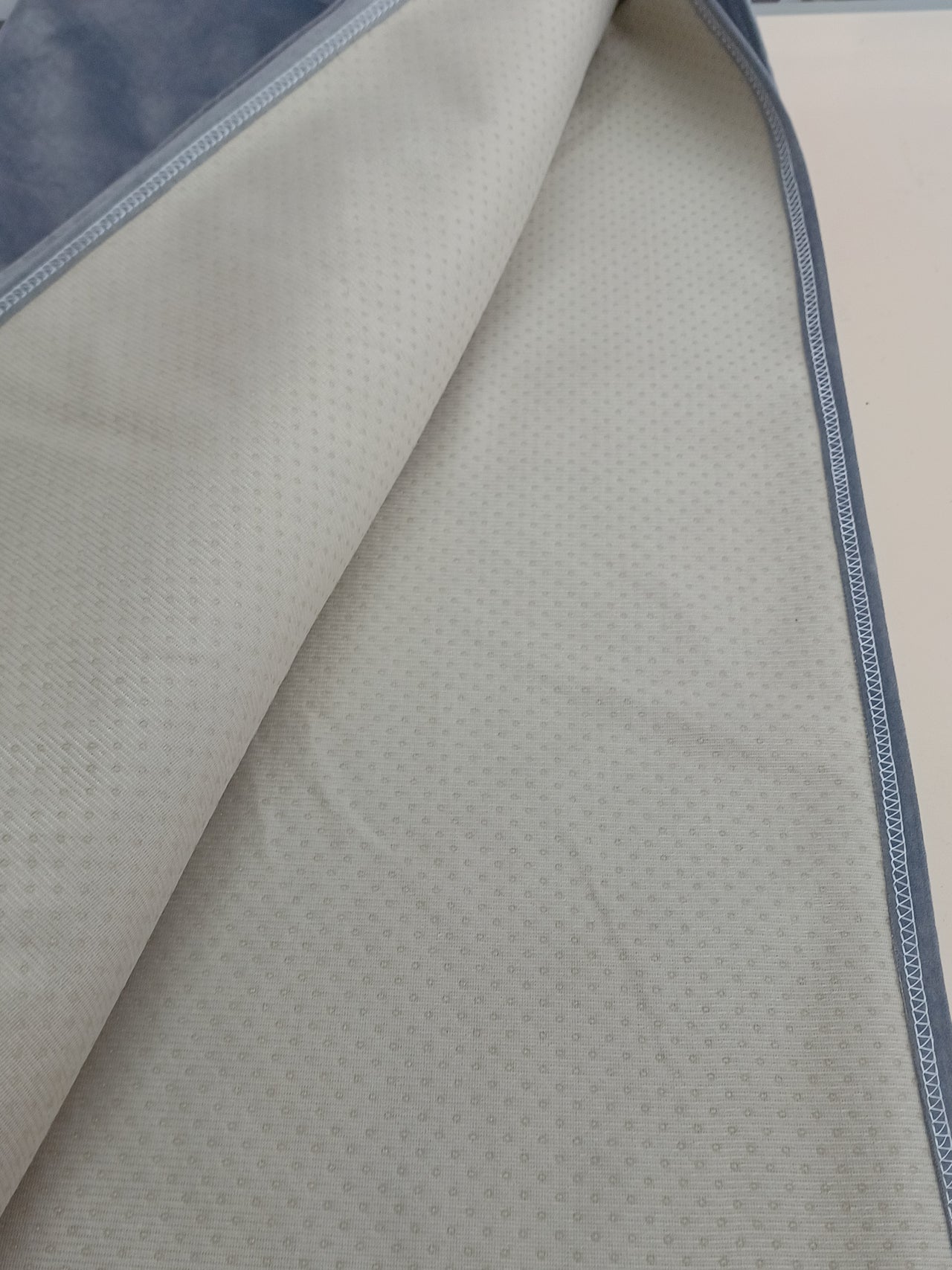 Funda sofá impermeable antideslizante 300×230 – Loiion