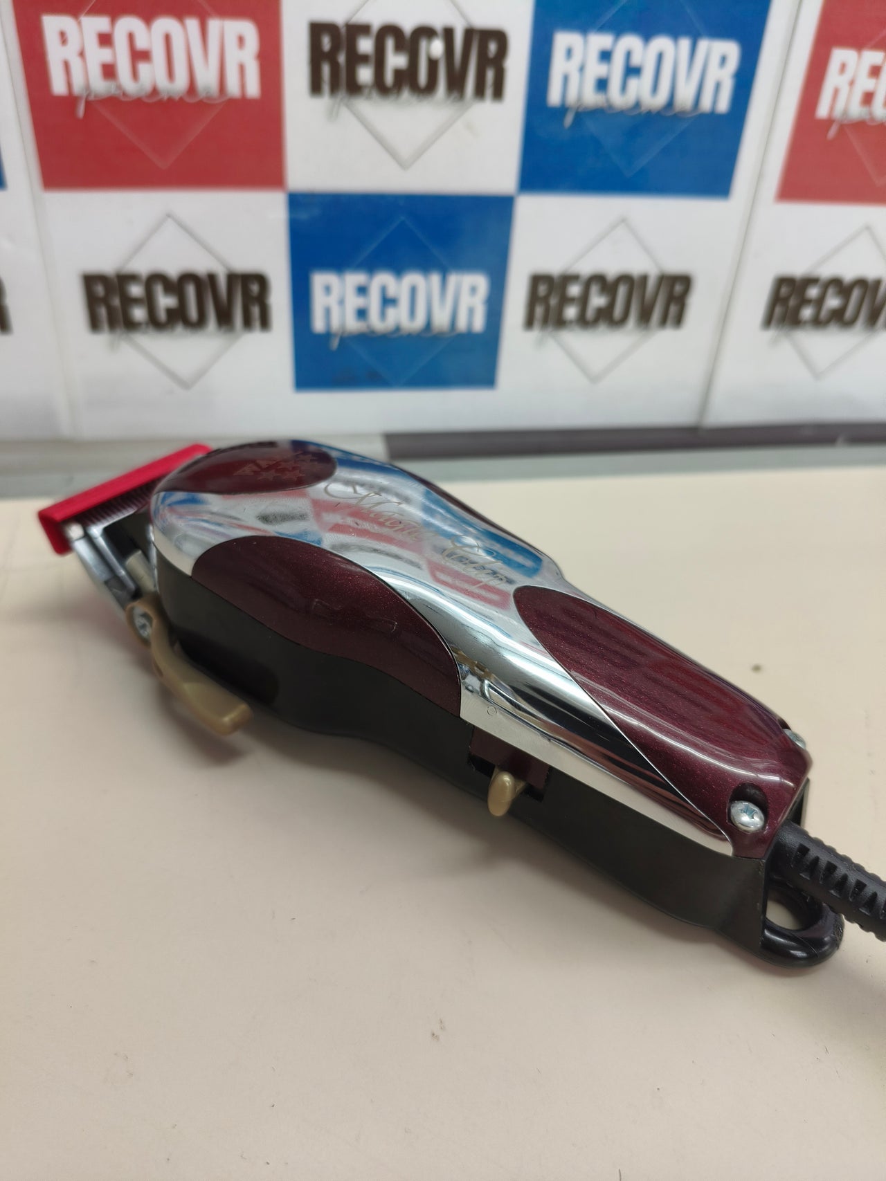 Cortapelos profesional para degradados y difuminados de cabello masculino