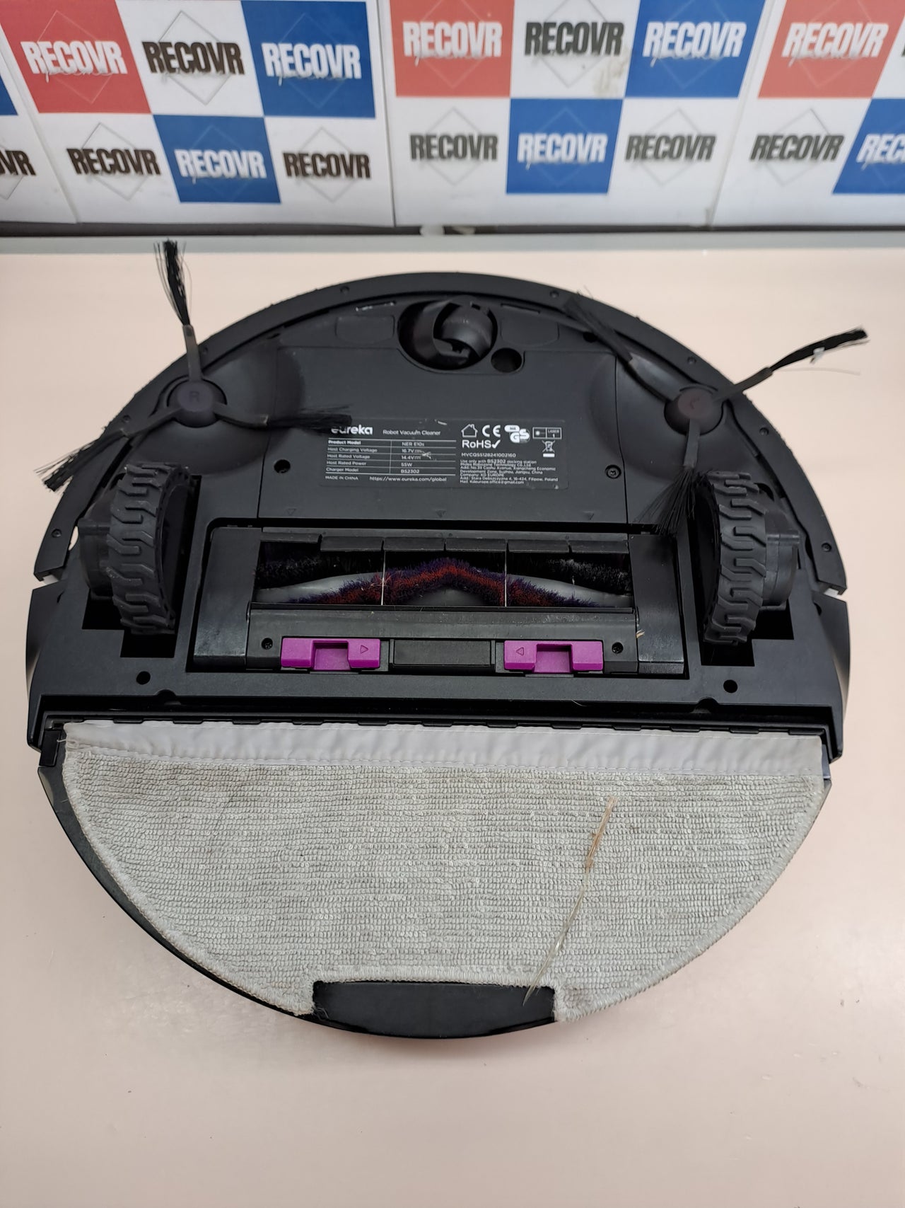 Robot aspirador con base autovaciado 4000 Pa – Eureka
