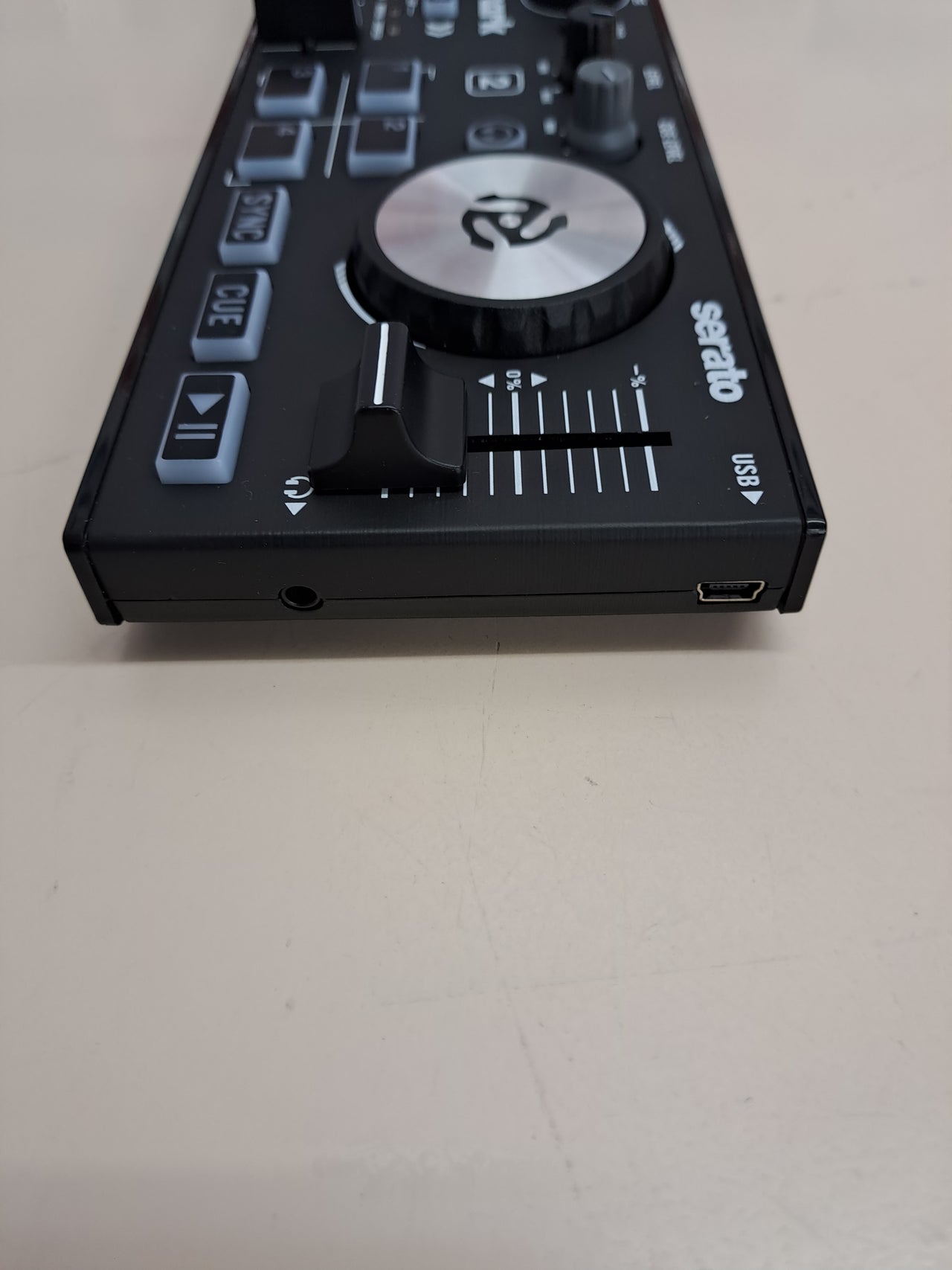 Controlador DJ USB compacto 2 canales táctil