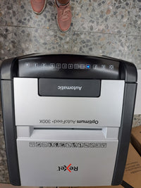 Destructora automática P-4 300  hojas 60L