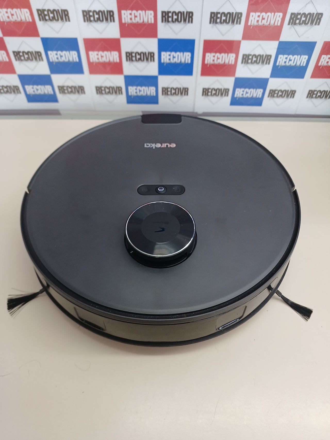 Robot Aspirador Eureka E20 Plus Autovaciado 8000Pa