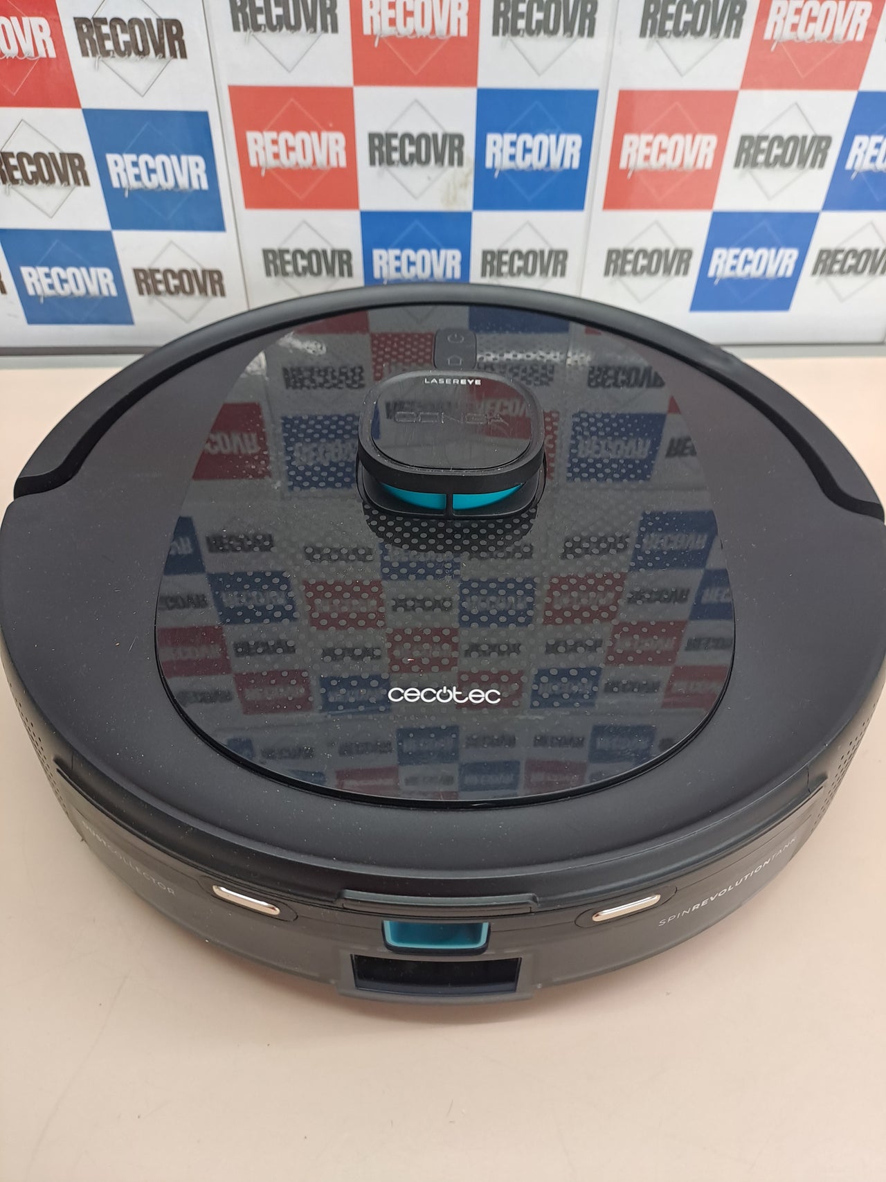 Robot aspirador 10000 Pa con autovaciado – Cecotec