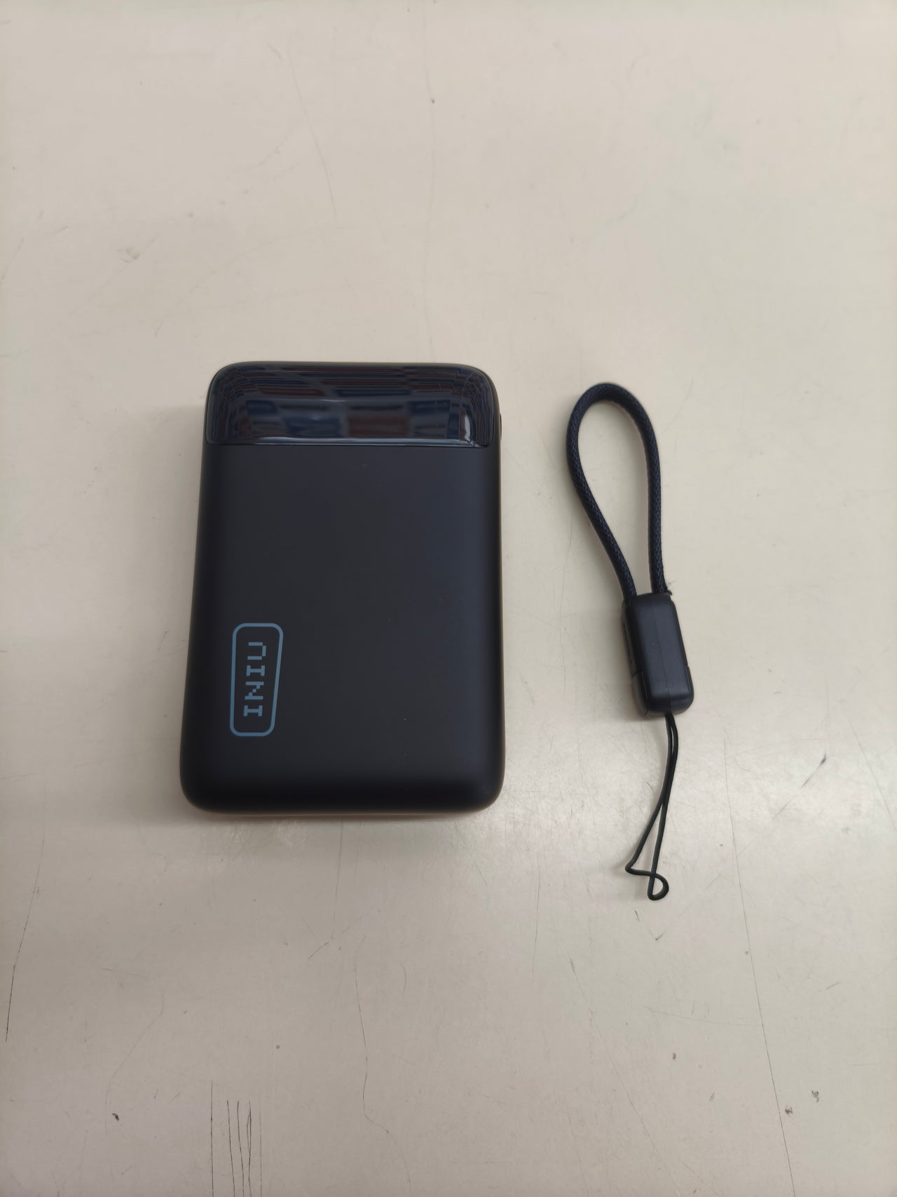 Power bank INIU de 20.000 mAh y 22,5 W con cable USB-C