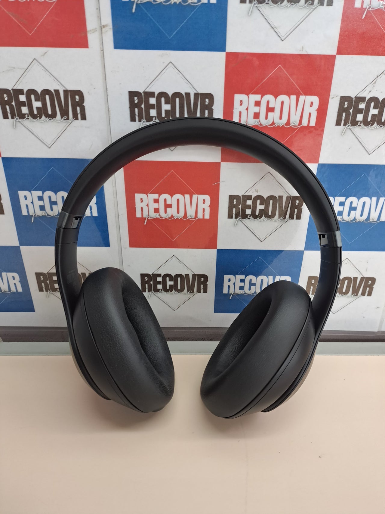 Beats Studio Pro ANC USB-C  negros