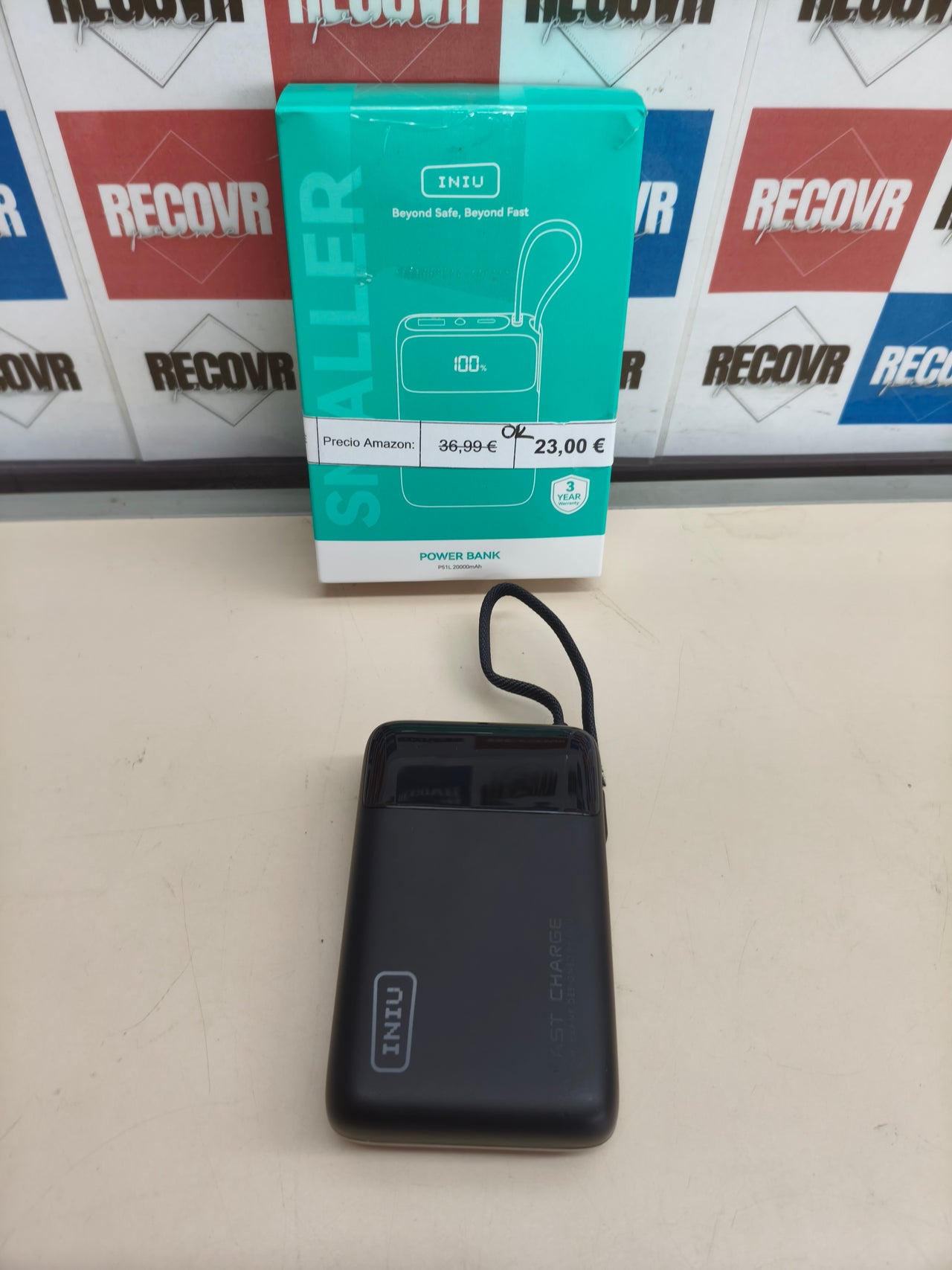 Power bank INIU de 20.000 mAh y 45 W.