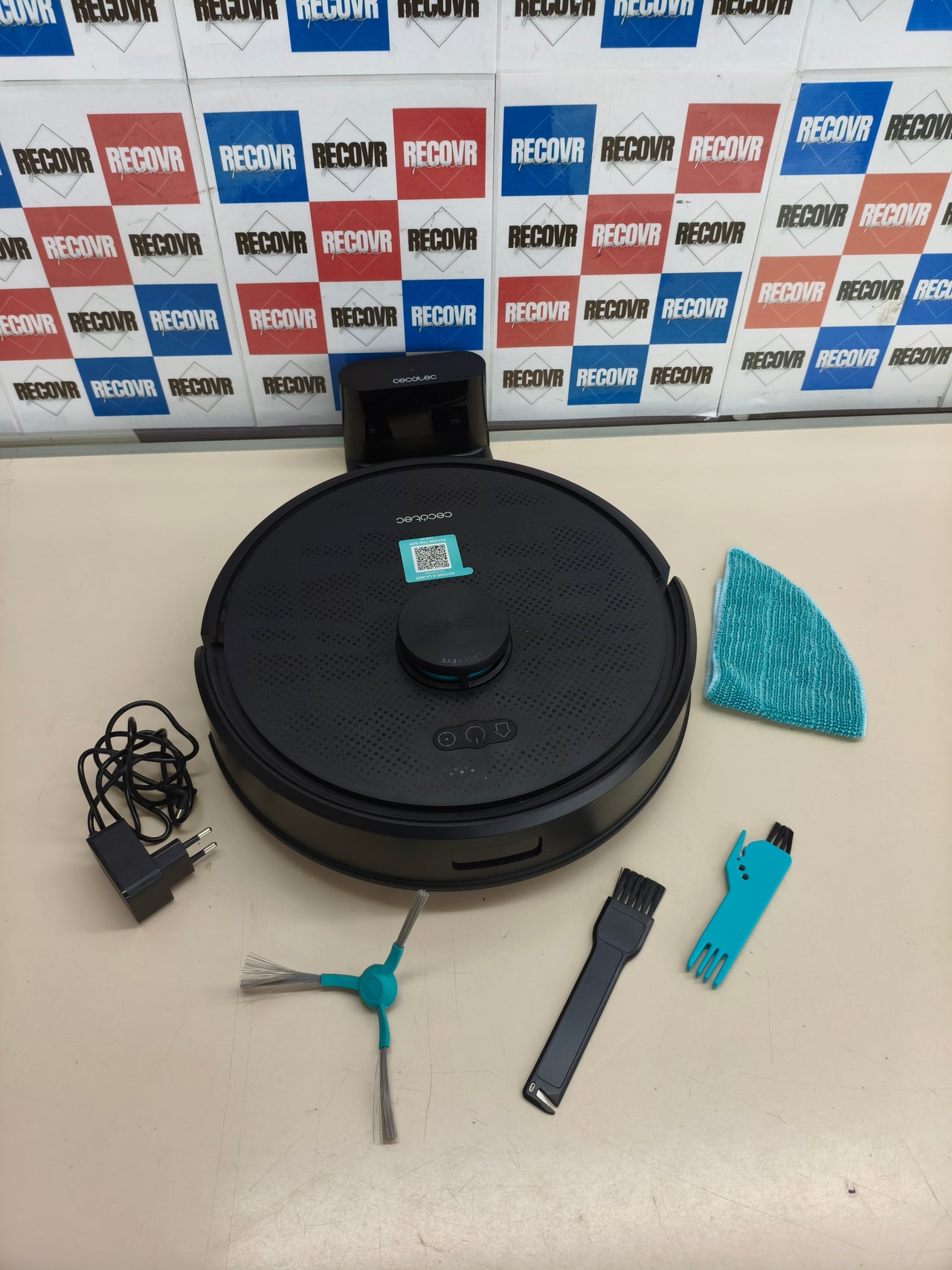 Cecotec Conga M50 X-Treme 5000 Pa con navegación láser y app