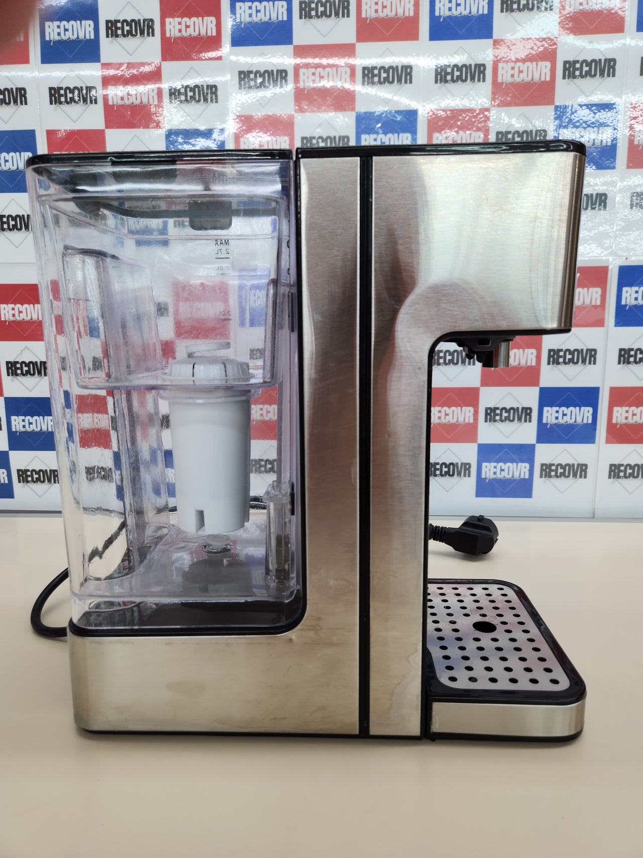 Hervidor Eléctrico CASO HW 600 2,7L Temperatura Ajustable