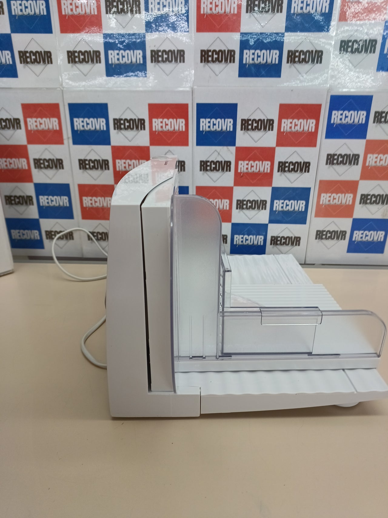 Cortadora multiusos plegable 100 W cuchilla inox ajustable – Emerio