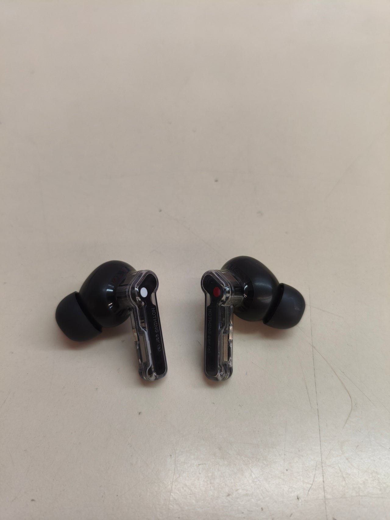 Nothing Ear (a), auriculares Bluetooth ANC, 42,5 h, negros
