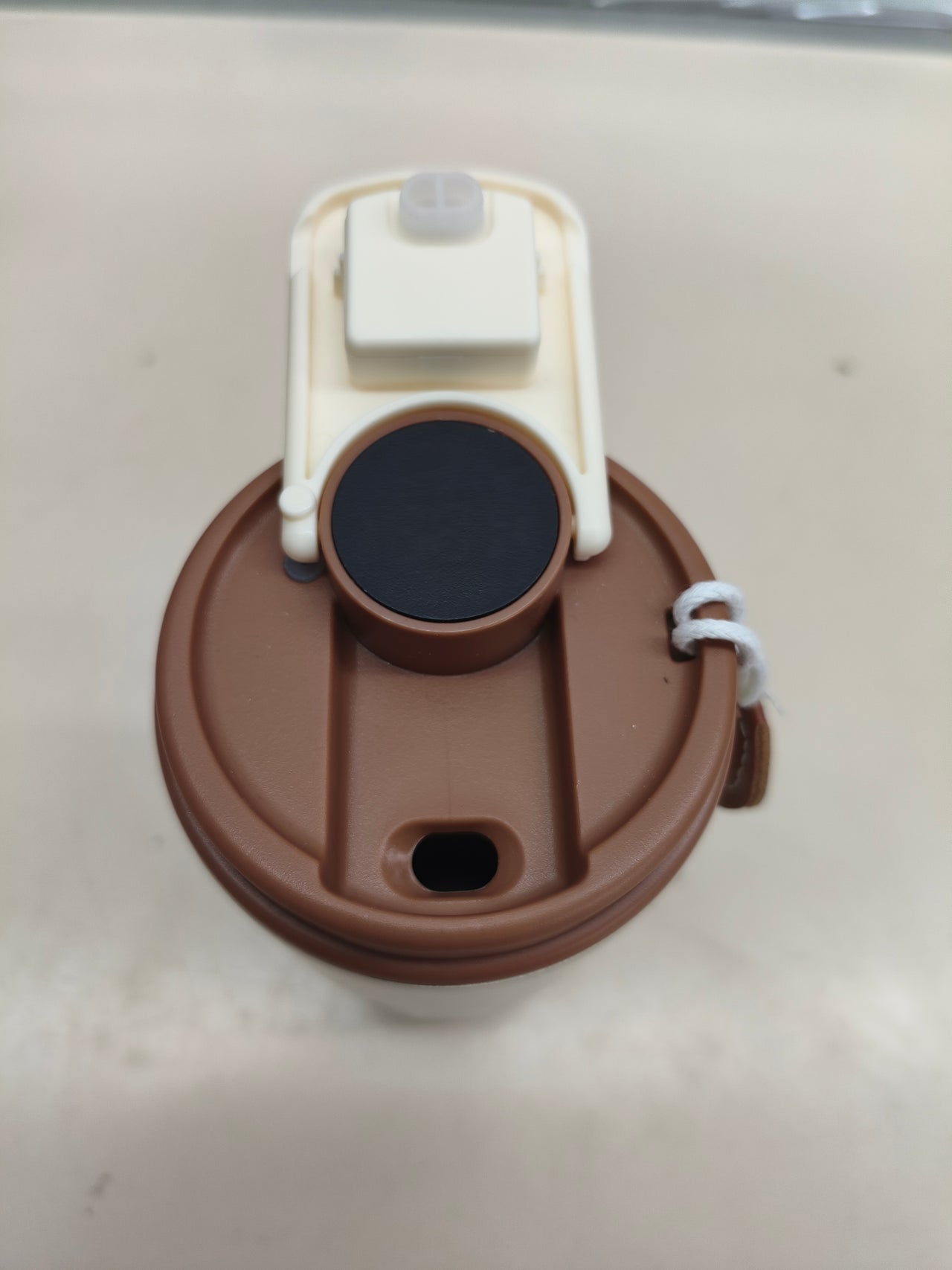 Taza térmica de acero inoxidable 410 ml con pantalla