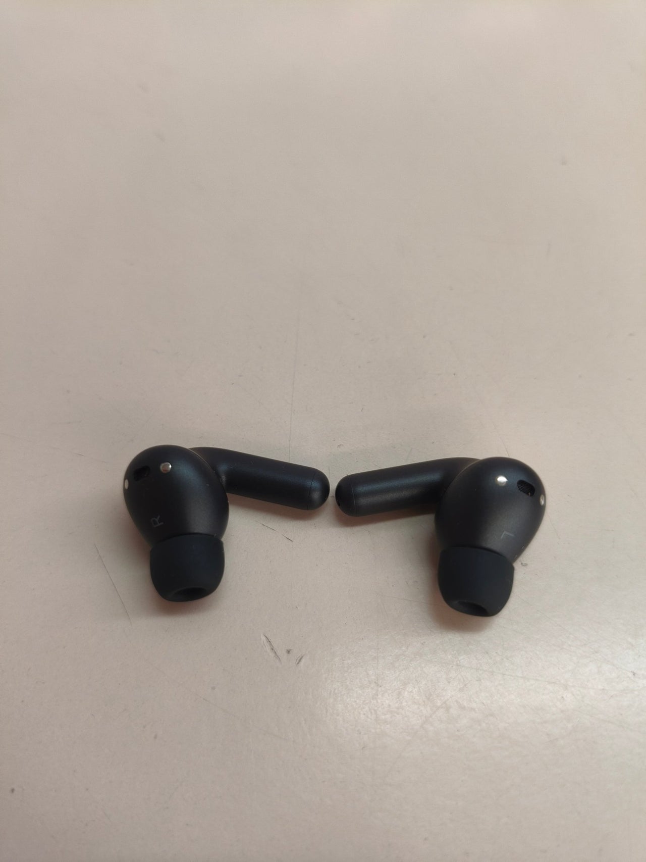 Auriculares Motorola Moto Buds+