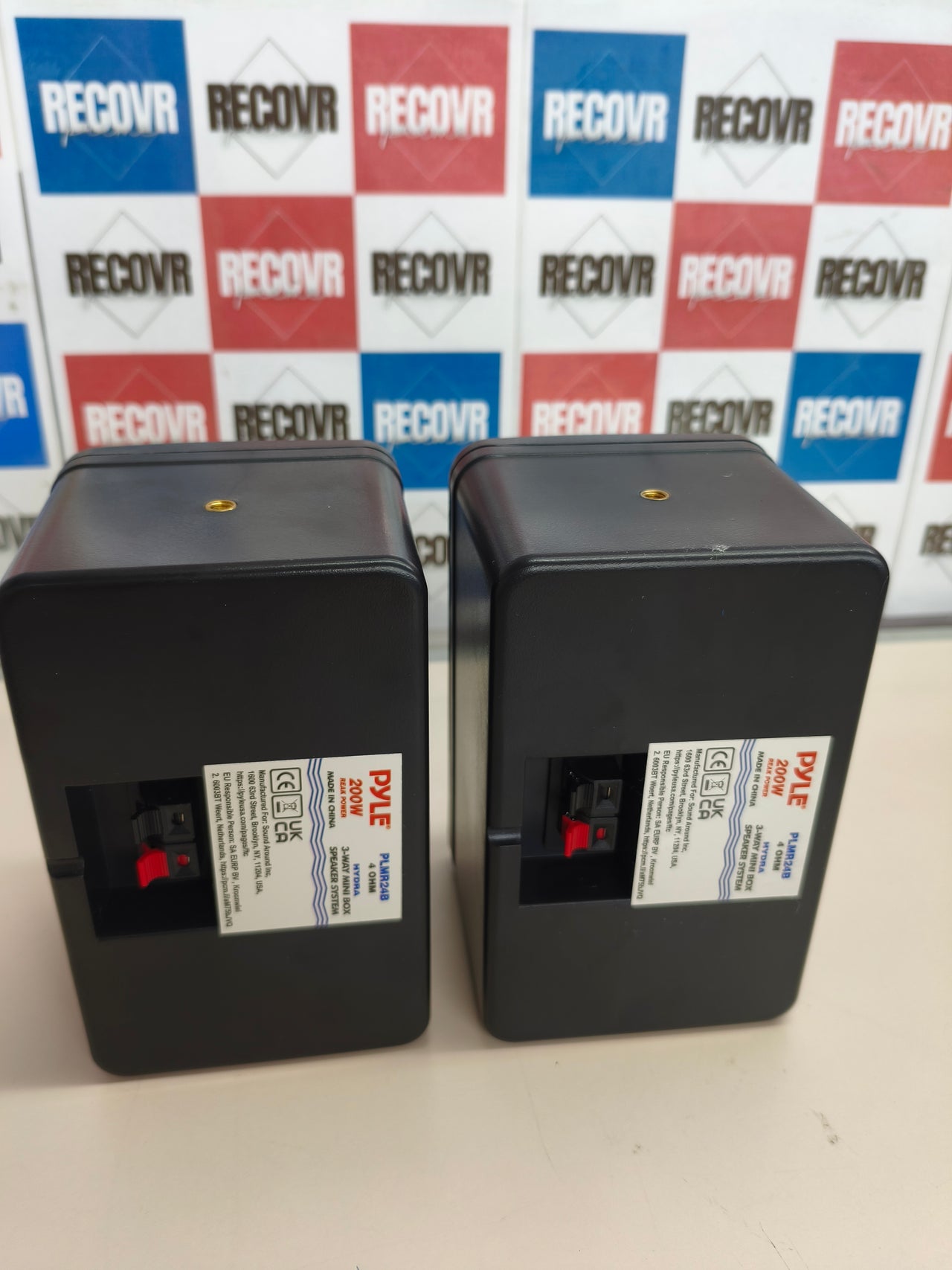 Altavoces Pyle de 3,5" para interior y exterior