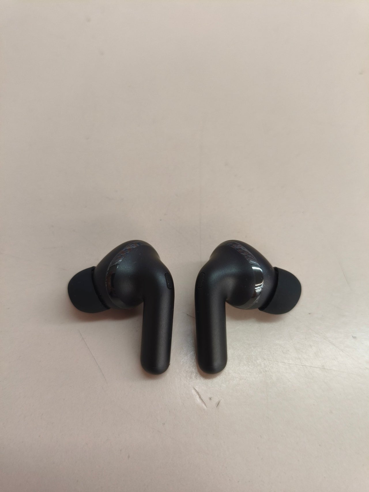 Auriculares Motorola Moto Buds+