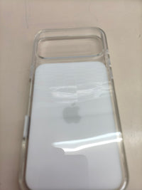 Funda transparente Apple con MagSafe para iPhone 17 Pro Max.