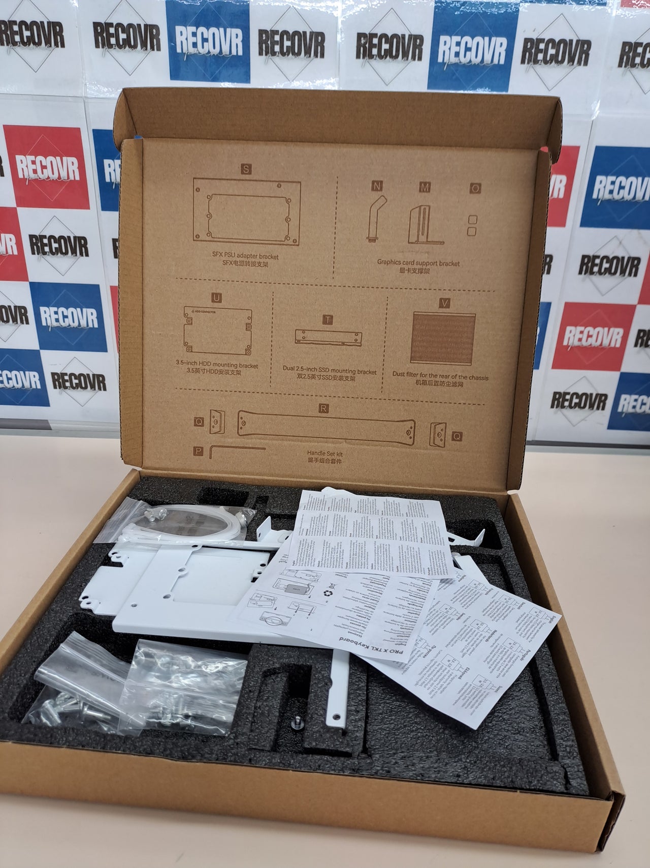 Caja de PC mATX con asa – Jonsplus
