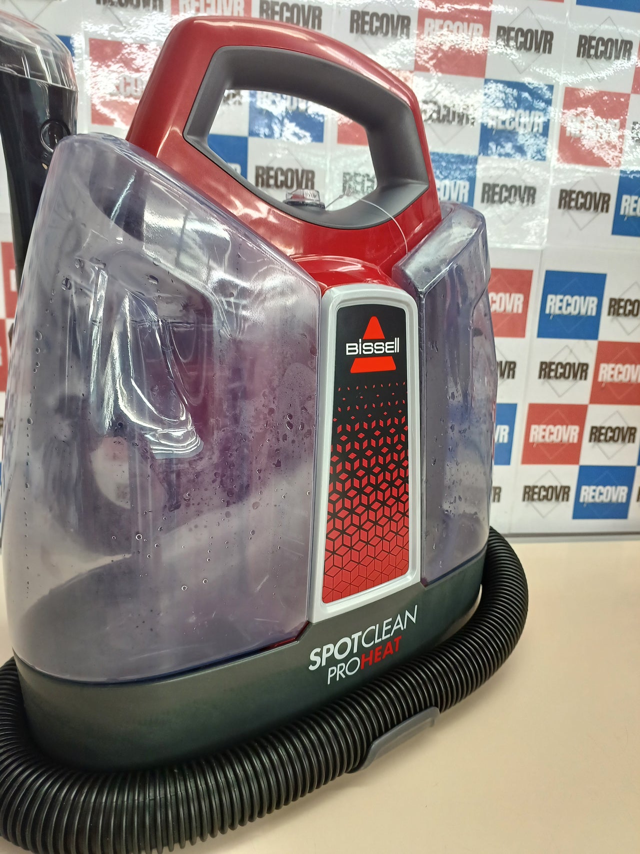 Limpiador tapicerías 330 W con calor – Bissell
