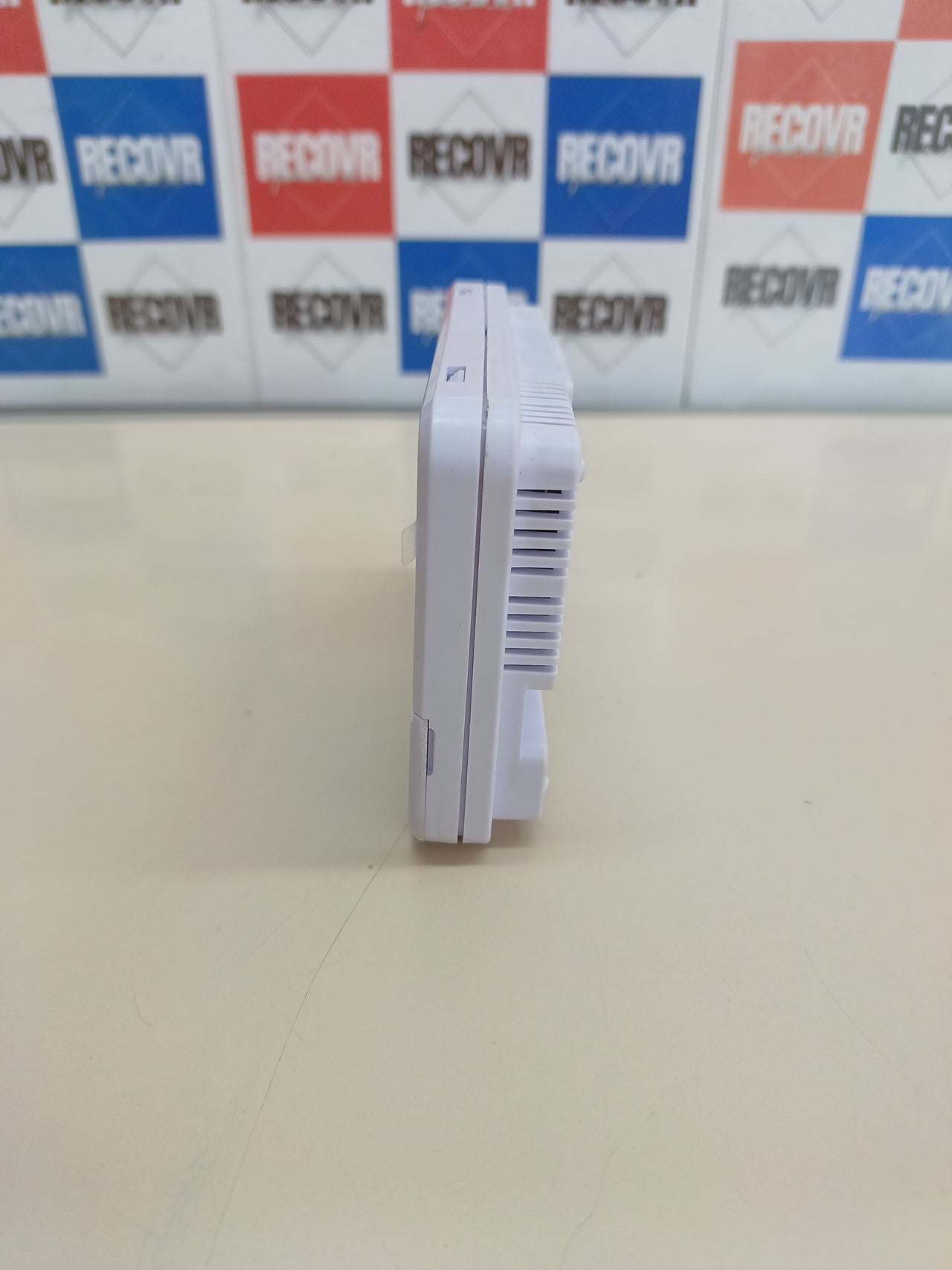 Termostato digital EMOS OpenTherm programable