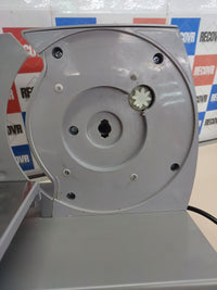 Cortafiambres eléctrico 180 W – Severin